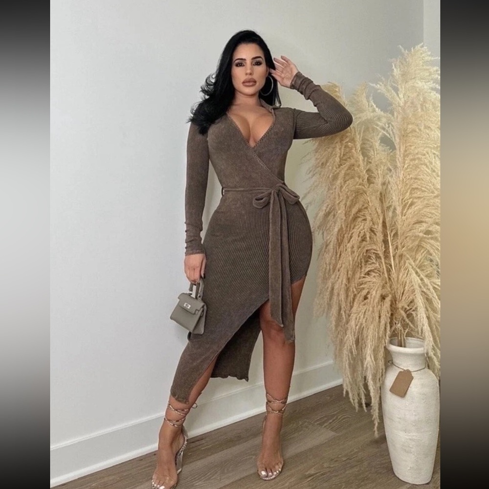 Magnolia Women Long Sleeve Collar Stretch Midi Dress Side Slit Brown Size Large